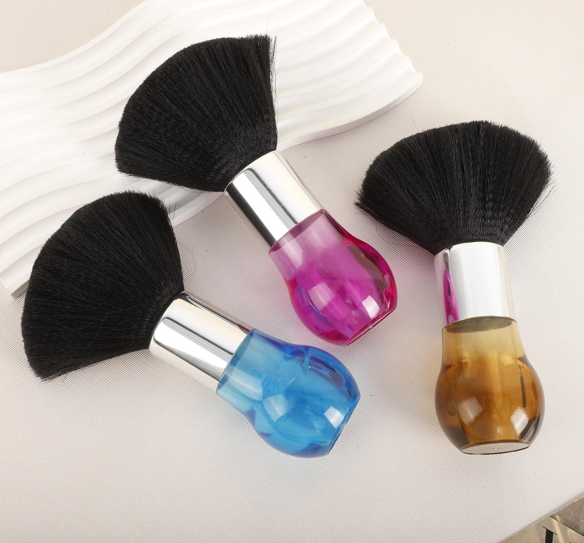 Angled Foundation & Contour Brush
